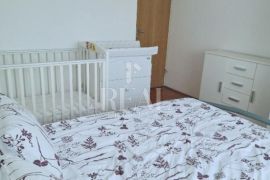 Monvidal stan 3SS+DB u zgradi sa LIFTOM !, Pula, Apartamento