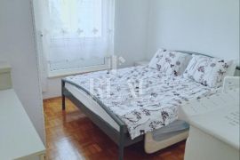 Monvidal stan 3SS+DB u zgradi sa LIFTOM !, Pula, Apartamento