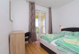 Apartmanska kuća s predivnim pogledom na more, Labin, Ev