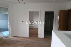 Novi Sad, Petrovaradin, Preradovićeva, 1.5, 40m2, Novi Sad - grad, Appartamento