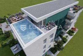 Split, Meje, odličan trosoban stan s loggiom i balkonom NKP 87, 40 m2, Split, Wohnung