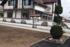 Belegiš, Svetog Save, kuća od 500m2, uknjiženo, Stara Pazova, Maison