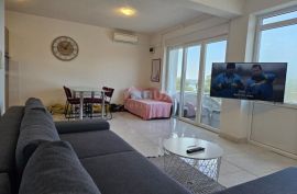 CRIKVENICA, DRAMALJ - lijepi jednosobni stan s terasom, Crikvenica, Apartamento