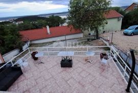 CRIKVENICA, JADRANOVO - samostojeća kuća 210 m2, Crikvenica, Σπίτι