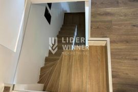 Kompletno renoviran stan ID#128474, Zemun, Apartamento