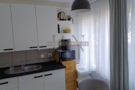 ZAGREB-UTRINA -INVESTICIJA -STAN-41 M2, UREĐEN,TRAMVAJSKA ZONA, Novi Zagreb - Istok, Kвартира