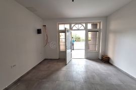 CRIKVENICA - STAN S POGLEDOM NA MORE U NOVOGRADNJI, Crikvenica, Appartement