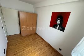 Lekino brdo, Maksima Gorkog, prodaje se namešten, Voždovac, Appartement