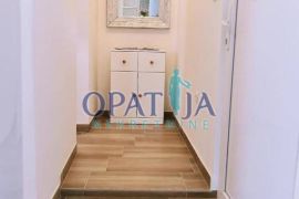 Opatija- garsonijera s pogledom na more, Opatija, Appartement