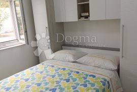 BRODARICA - DVOSOBAN STAN S POGLEDOM NA MORE, Šibenik - Okolica, Apartamento