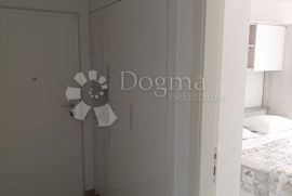 BRODARICA - DVOSOBAN STAN S POGLEDOM NA MORE, Šibenik - Okolica, Apartamento