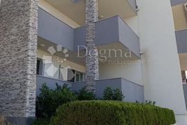 BRODARICA - DVOSOBAN STAN S POGLEDOM NA MORE, Šibenik - Okolica, Apartamento