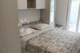 BRODARICA - DVOSOBAN STAN S POGLEDOM NA MORE, Šibenik - Okolica, Apartamento