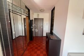 STAN PUN SVJETLOSTI NA MALEŠNICI!, Stenjevec, Appartement