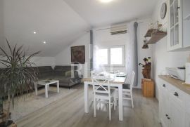 Predivan stan u centru grada, 45 m2, 1S+DB, Rijeka, Appartement