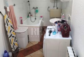 TRSAT-42 m2, 1SKL, IDEALAN ZA INVESTICIJU ZBOG BLIZINE KAMPUSA, Rijeka, Appartment