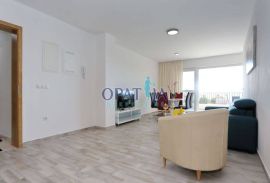 Sukošan, moderan luksuzan stan 140m od plaže, Sukošan, Appartment