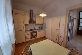 Lovran, centar, 1s+db s balkonom, Lovran, Appartment