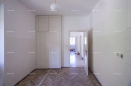 Stan Prodaje se 2-soban stan na prvom katu u Raši, Raša, Διαμέρισμα