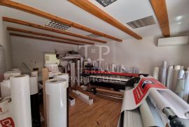 Krapina, poslovni prostor od cca 250 m² bruto, Krapina, Propiedad comercial