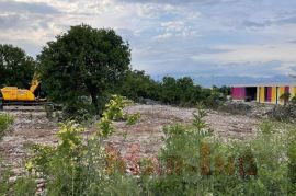 PRIDRAGA - zemljište - građevinska dozvola za vilu sa bazenom, Novigrad, Γη