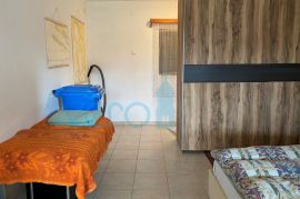 Grad Krk, okolica, Kuća u nizu 46.5 m2, prodaja, Krk, Casa