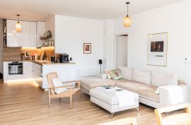 Opremljen novi stan uz more, Šibenik - Okolica, Apartamento