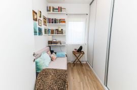Opremljen novi stan uz more, Šibenik - Okolica, Appartamento