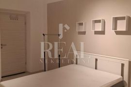 Prodaja novouređenog stana na Belvederu 2S+DB  68 M2, Rijeka, Apartamento