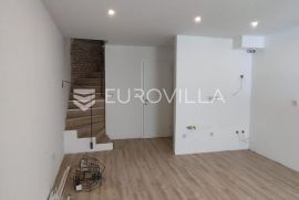 Zagreb, Draškovićeva,  prekrasan dvoetažan jednosoban stan NKP 44 m2, Zagreb, Wohnung