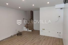 Zagreb, Draškovićeva,  prekrasan dvoetažan jednosoban stan NKP 44 m2, Zagreb, Apartamento