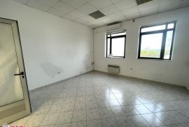 ISTRA, LABIN, CENTAR, POSLOVNI PROSTOR ZA NAJAM, Labin, Propiedad comercial