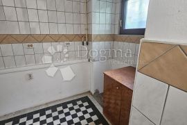 POSLOVNI PROSTOR U CENTRU GRADA, Križevci, Commercial property