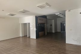 POSLOVNI PROSTOR U CENTRU GRADA, Križevci, Commercial property