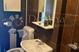 KOMFORNI TROSOBNI STAN DUGAVE, Novi Zagreb - Istok, Apartamento