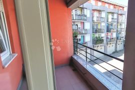 Stan 83m2 s terasom,lođom i parkirnim mjestom!!!, Trešnjevka - Sjever, Apartamento