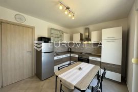 Istra, Pula, predivan stan na idealnoj lokaciji, NKP 40,63 m2, Pula, Appartment