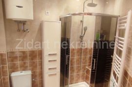 Gardoš, Njegoševa, stan 65m2, Zemun, Apartamento