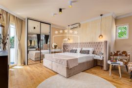 Zaton - vila u stilu bed&breakfast! 8 luksuznih soba s bazenom! 1.550.000€, Nin, Σπίτι