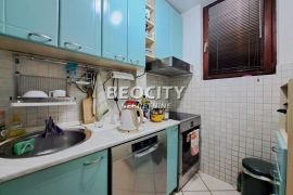 Novi Beograd, Fontana, Pariske komune, 3.0, 68m2, Novi Beograd, Wohnung