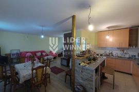 Kuća na atraktivnoj lokaciji ID#129427, Zvezdara, Casa