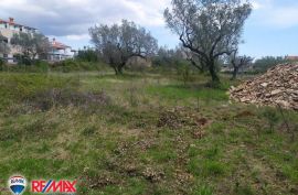 ISTRA, FAŽANA, GRAĐEVINSKO ZEMLJIŠTE 200 M OD MORA, Fažana, Land