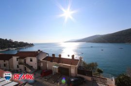 ISTRA, RABAC, DVA APARTMANA NA 20 M OD MORA, Labin, Kвартира