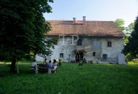 Zagorska Sela, Kurija Poklek na prodaju, Zagorska Sela, House