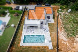 Labin, Istra, novoizgrađena kuća s bazenom, Labin, Famiglia