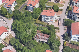 DRENOVA, SARŠONI- građevinsko zemljište 845m2 za obiteljsku kuću /stambenu zgradu-stanove, Viškovo, Земля