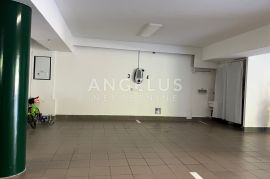 Zagreb, Tuškanac-dvoetažni stan za najam, 250  m2, Gornji Grad - Medveščak, Kвартира
