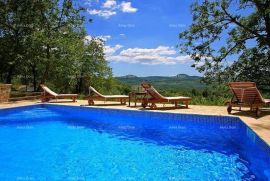 Kuća Kamena kuća sa bazenom i panoramskim pogledom., Motovun, Famiglia