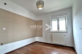 Viškovo, uredan 2-soban s dnevnim boravkom i komotnom lođom, Viškovo, Flat