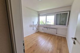 ZAGREB-STENJEVEC-ŠPANSKO,89M2,4s,ODLIČAN TLOCRT-ORIJENTACIJA-LOKACIJA-PREPORUKA!!!, Stenjevec, Appartement